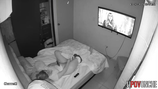 This woman bought new vibrator and received lots of orgasms that night