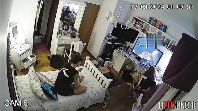 She invited her boyfriend and you can see their first sex on camera