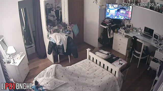 A seductive redhead gets out of bed with her bare ass after an orgasm