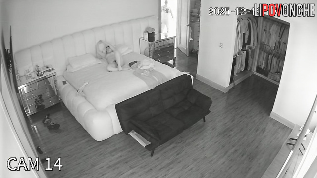 A hot-tempered, tattooed guy masturbates before fucking his wife