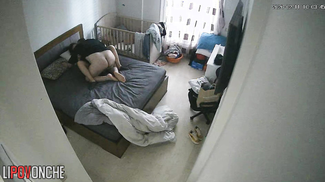 The horny wife woke up and treated her aroused husband to a steamy sex marathon