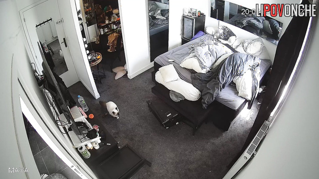 A chubby brunette with a big bare butt won't let her husband into the bedroom