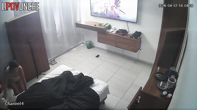 A curvy brunette seduces her husband, who just wanted to get some sleep