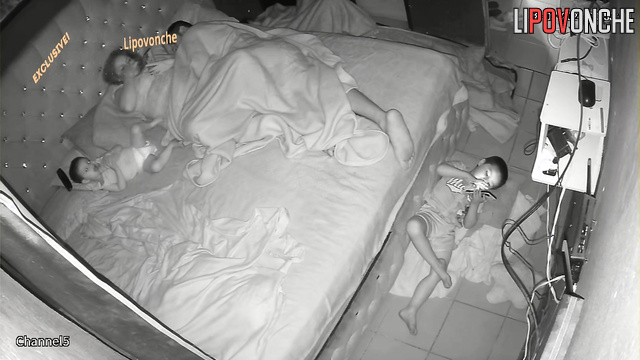 Chubby mom sucking cock her boyfriend under the blanket