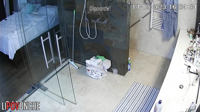 A sexy milf with big nipples is cleaning the bathroom completely naked