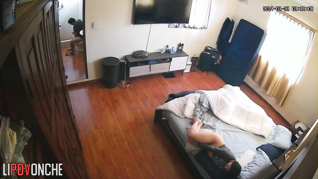 When brunette woke up, she found husband actively fucking her