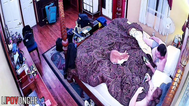 Husband didn't even notice that his red-haired spouse had completely undressed
