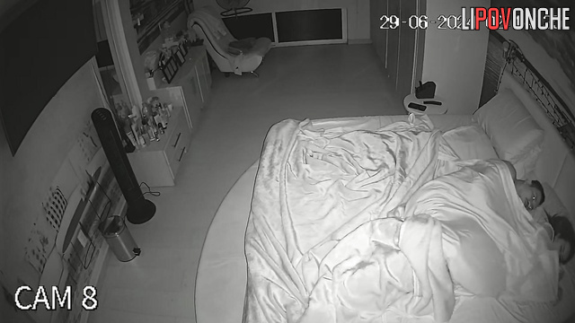 He fucked girlfriend sweetly and held her big tits