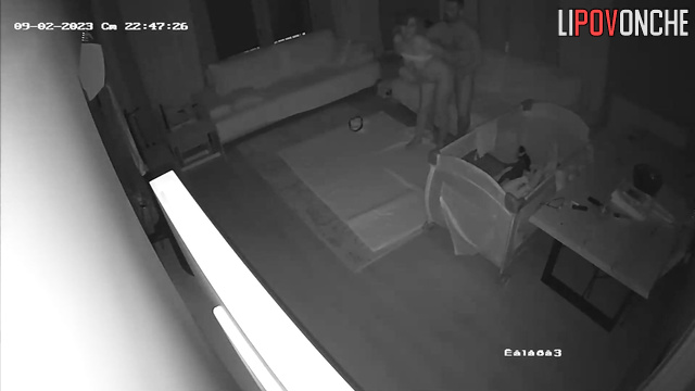 Parents enjoying cool fuck on the table / bedroom tape