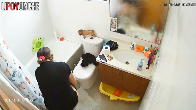 Now her ex knows all her morning habits - hidden cam