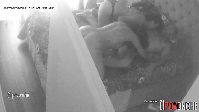 People enjoying threesome love (this is their first time)