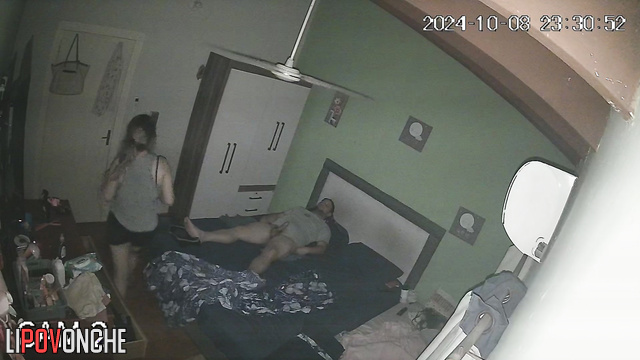 Guy loves her because she can suck great - home tape