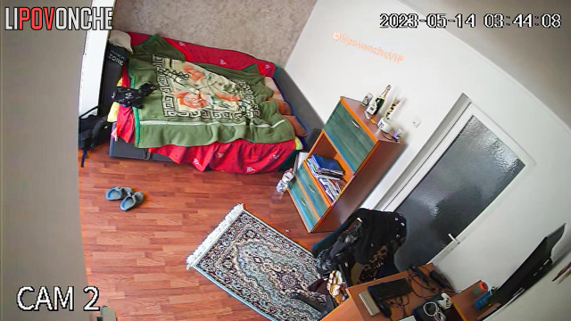 Chubby ugly spouses are trying to cum - bedroom video