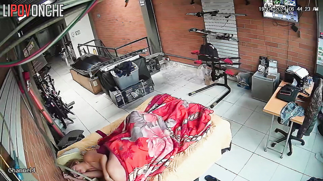 Shameless salesman fucked his customer and cum on her belly
