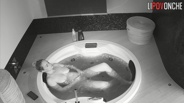 Husband installed spy camera in the jacuzzi to watch his naked wife