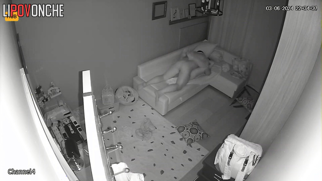 Young man rides his hot wife on his cock like a swing