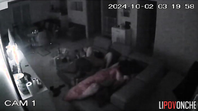 Young guy seducing his stepsis while people in house are sleeping