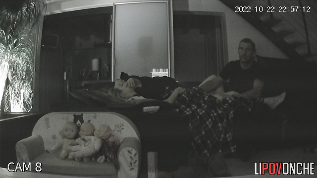 Caring partner gives long foot massage & quick fingering for his woman