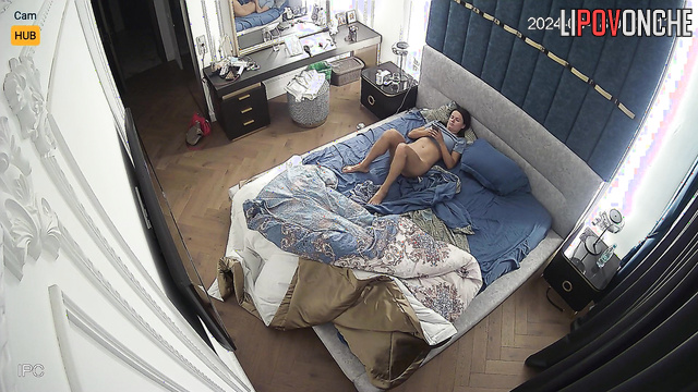 Young girl recklessly masturbates while watching her favorite porno