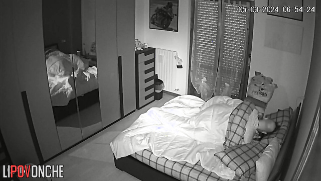 Cheating man fucks his chubby stepdaughter under a blanket