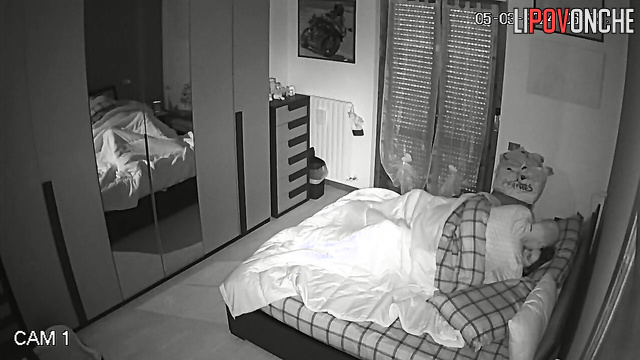 Cheating man fucks his chubby stepdaughter under a blanket
