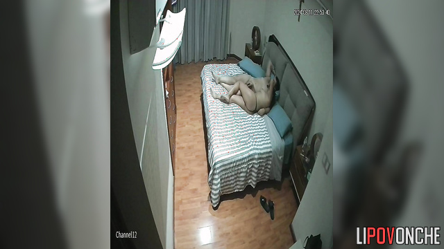 Classic missionary sex after a stimulant cunnilingus