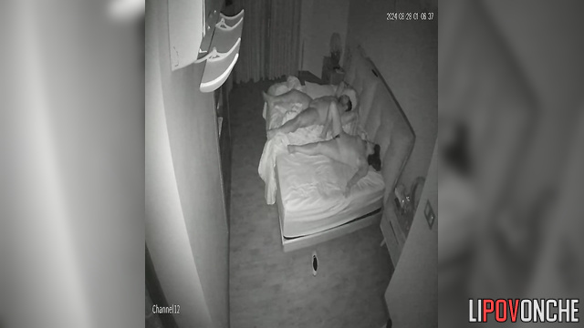 Husband banging his naughty woman before falling asleep