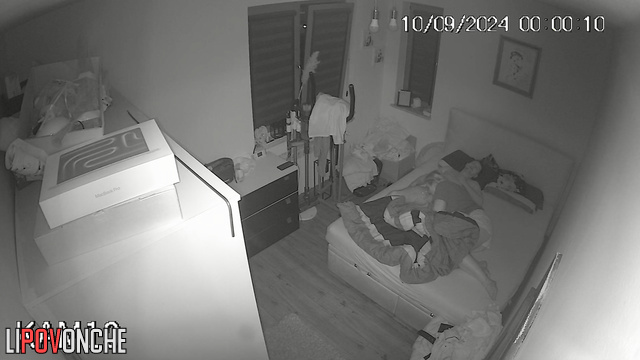 Wifey likes to suck his cock before a hot doggystyle fuck