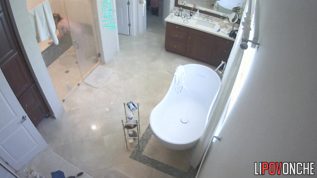 Blonde did all the necessary procedures in the bathroom