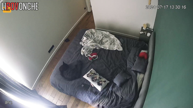 Awesome fuck after a sleepless night - hidden camera
