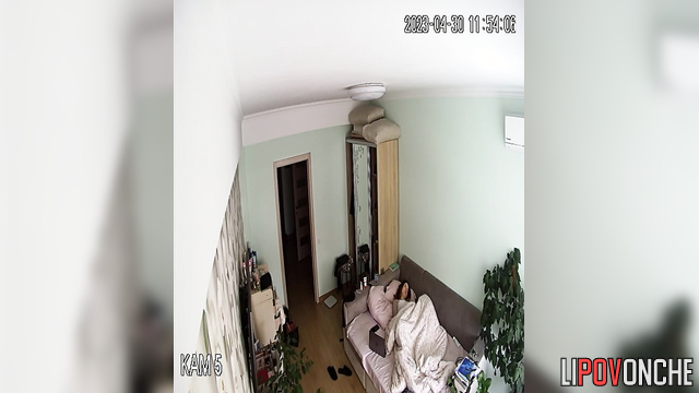 After checking that no one was home, the curly-haired beauty started masturbating