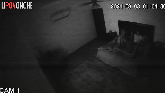 Wife stimulates her husband's cock so he can fuck her doggystyle