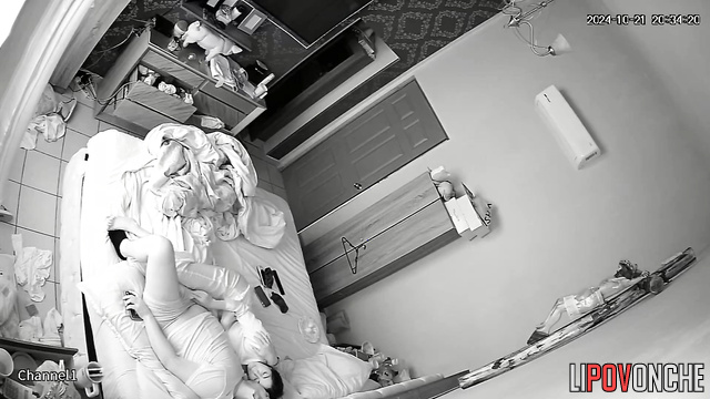 Horny mommy eagerly licks her husband's cock and shaved balls