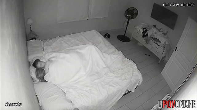 30 minutes of active morning sex marathon between a seductive mom and her husband