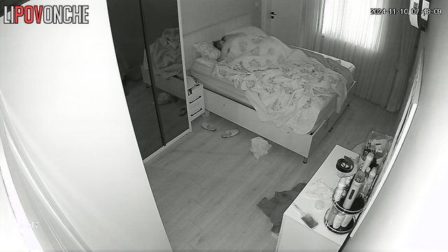 Chubby lady can't live without sex with him, spy cam