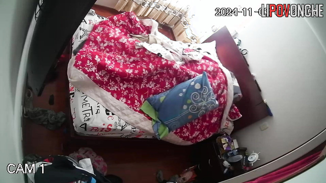 Couple kissed and fucked under the blanket (they don't like it without)
