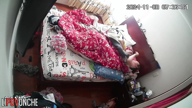 Couple kissed and fucked under the blanket (they don't like it without)