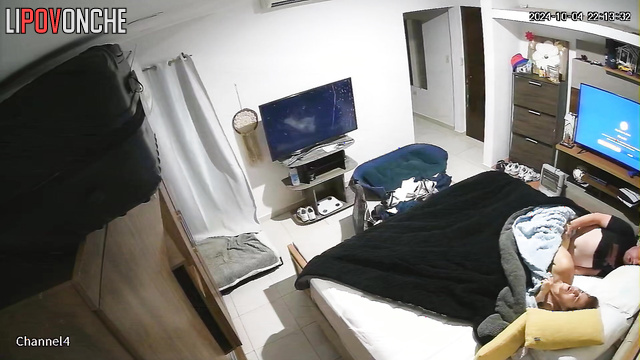 The sleeping wife woke up from a thick cock entering her vagina