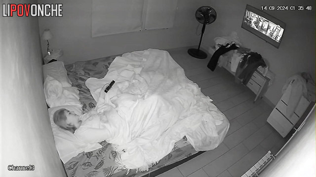 The husband entered the bedroom and rushed to lick his wife's sweet pussy