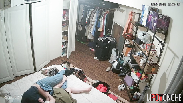 Couple teasing each other (maybe they want to fuck)