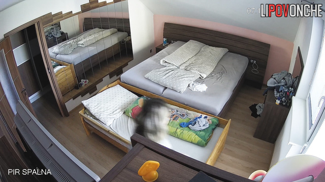 This husband and his wife adore oral sex in the morning