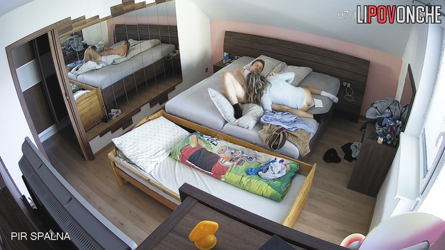This husband and his wife adore oral sex in the morning