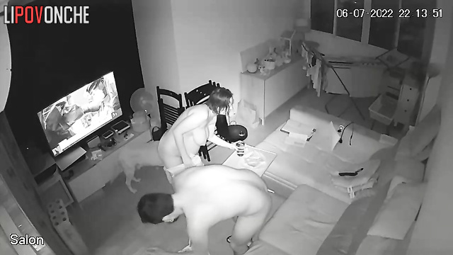 They didn't have sex because she was pregnant / spy cam