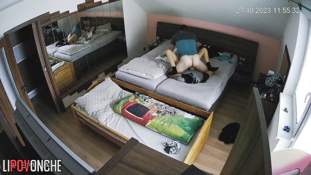 Passionate 69 love (they like oral sex so much) look