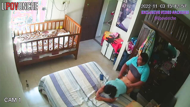 Mexican couple having fun in doggystyle / watch it