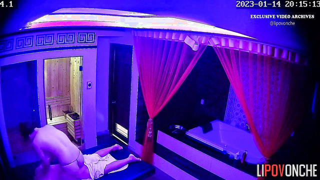 In this Asian salon absolutely every man stays fully satisfied