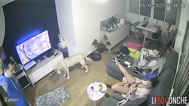 Milf smoking and sucking at the same time / living room cam