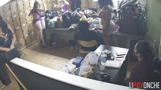 A typical stripper's routine before work (public)