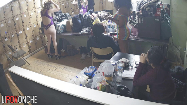 A typical stripper's routine before work (public)